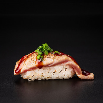 Тунец (опаленный) 