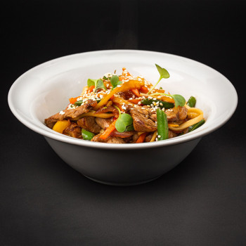 Удон с говядиной