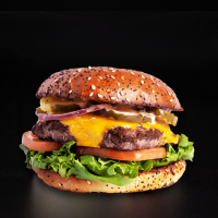 Бургер с беконом